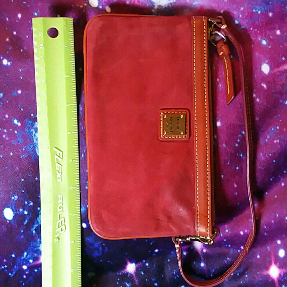 Dooney & Bourke wristlet